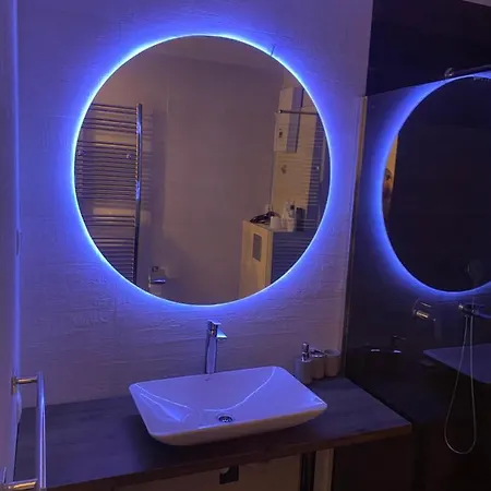 Omar Stan Na Dan Besplatan Parking * Szarajevó