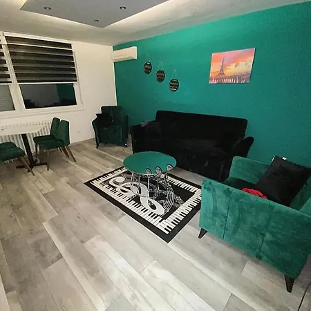 Appartement Omar Stan Na Dan Besplatan Parking Sarajevo