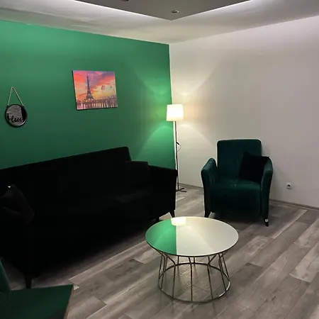 Appartement Omar Stan Na Dan Besplatan Parking *